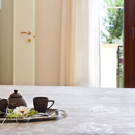 Hotel La Campana Casarano Eksteriør bilde